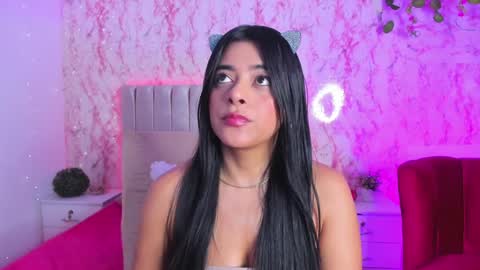 Sophie Wilson online show from February 6, 2025, 2:00 am