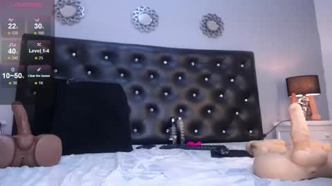 Sophisimpson online show from December 26, 2024, 2:59 pm