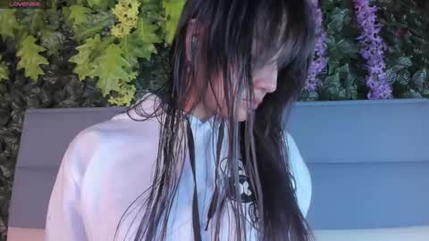 Snapshot of sophy_smilesweet chatting on January 8, 2025, 11:32 am SOPHY ROGERS online show from January 8, 2025, 11:32 am