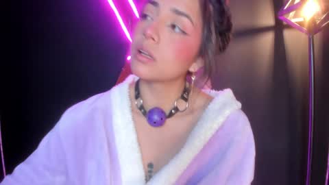 Snapshot of sophy_smilesweet chatting on January 20, 2025, 2:46 pm SOPHY ROGERS online show from January 20, 2025, 2:46 pm