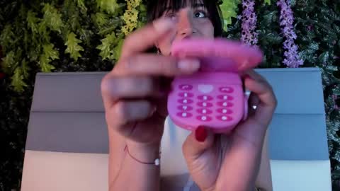 Snapshot of sophy_smilesweet chatting on January 28, 2025, 5:46 pm SOPHY ROGERS online show from January 28, 2025, 5:46 pm