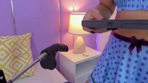 Sophy online show from February 25, 2026, 11:42 am