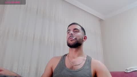 Snapshot of sorrymybadd chatting on December 2, 2025, 9:54 pm luis online show from December 2, 2025, 9:54 pm