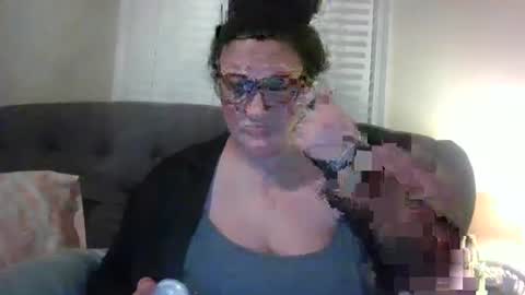 NaughtyMommy online show from January 10, 2025, 1:21 am