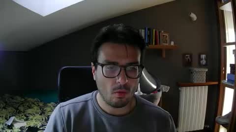 Snapshot of soulground77 chatting on October 21, 2025, 2:51 pm Lucag88 online show from October 21, 2025, 2:51 pm