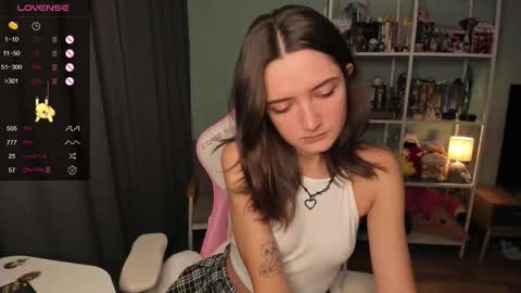 soulmate__ online show from September 18, 2025, 3:19 am