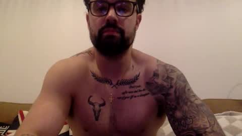 sourpineppleice online show from February 9, 2026, 8:24 pm