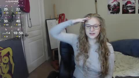 Snapshot of southerbunny chatting on December 6, 2024, 11:44 am Bunnydathug online show from December 6, 2024, 11:44 am