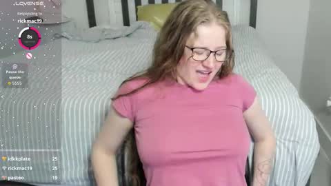 Bunnydathug online show from February 2, 2026, 7:29 am