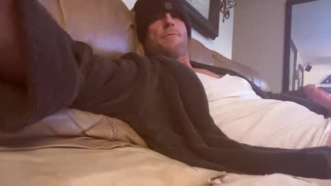 southern_guy_69 online show from January 15, 2025, 2:46 pm