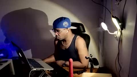 Infamous Damon Jerico online show from April 27, 2026, 7:39 am