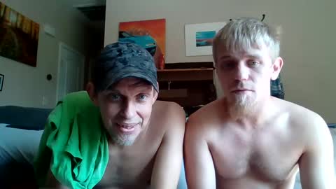 Snapshot of southerngay97 chatting on September 16, 2025, 2:40 pm southerngay97 online show from September 16, 2025, 2:40 pm