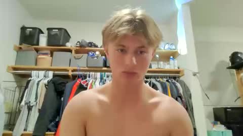 Snapshot of southpaw707 chatting on November 8, 2025, 6:13 am southpaw707 online show from November 8, 2025, 6:13 am