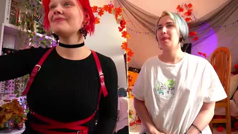 Snapshot of sova_energy chatting on October 5, 2025, 9:07 am Leah online show from October 5, 2025, 9:07 am