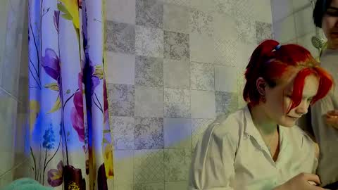 Snapshot of sova_energy chatting on October 11, 2025, 11:31 am Leah online show from October 11, 2025, 11:31 am