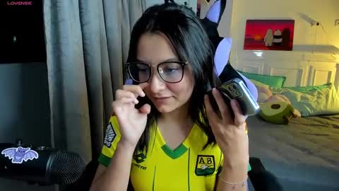 Snapshot of soy___lili chatting on January 30, 2025, 3:00 am Lili online show from January 30, 2025, 3:00 am