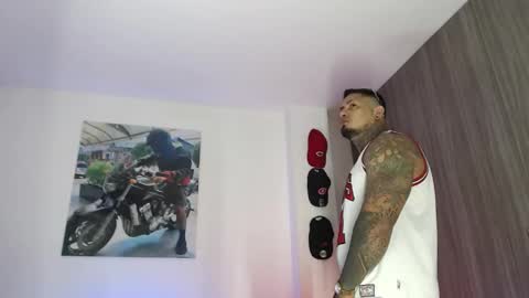 Snapshot of soy_apolo chatting on October 29, 2025, 2:36 am soy_apolo online show from October 29, 2025, 2:36 am