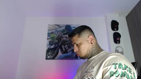 soy_apolo online show from January 17, 2026, 2:16 am