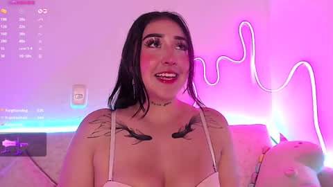 Snapshot of soy_camila_ chatting on December 6, 2024, 8:15 am soy_camila_ online show from December 6, 2024, 8:15 am