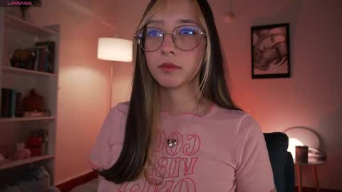 Snapshot of soy_iris chatting on April 7, 2026, 9:59 pm Irisita online show from April 7, 2026, 9:59 pm