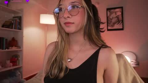 Snapshot of soy_iris chatting on April 16, 2026, 9:50 pm Irisita online show from April 16, 2026, 9:50 pm