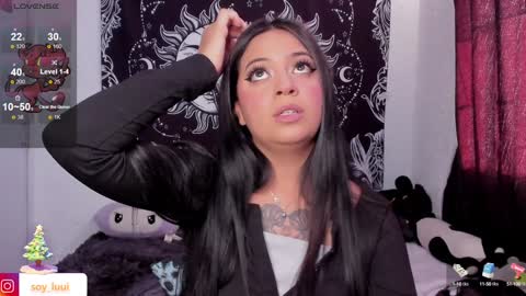LUISA  online show from December 16, 2024, 9:20 pm