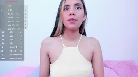 soy_mabby online show from January 1, 2025, 5:33 am