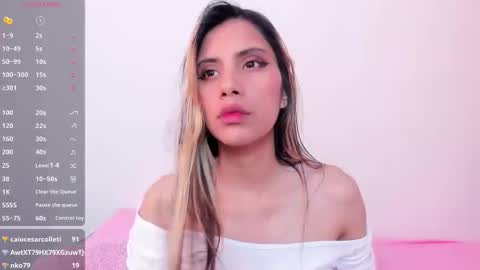 soy_mabby online show from January 3, 2025, 1:36 pm