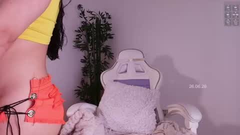 Snapshot of soy_mariana_ chatting on June 27, 2026, 2:38 am M A R I A N A online show from June 27, 2026, 2:38 am