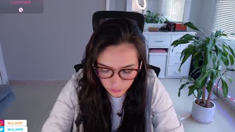 Snapshot of soyabby_ chatting on January 26, 2025, 9:40 pm Luisa    online show from January 26, 2025, 9:40 pm
