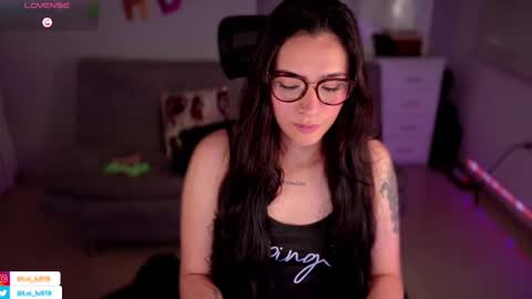 Snapshot of soyabby_ chatting on March 10, 2025, 12:40 am Luisa    online show from March 10, 2025, 12:40 am