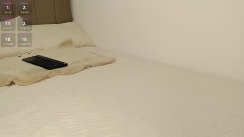 Snapshot of soyamandaa chatting on March 23, 2026, 2:37 am Instagram Soyamandaa 1 online show from March 23, 2026, 2:37 am