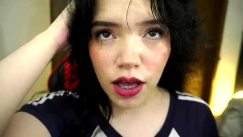 Snapshot of soyangelacortes chatting on November 13, 2025, 1:04 am soyangelacortes online show from November 13, 2025, 1:04 am