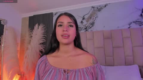 Snapshot of soycamiortiz chatting on April 4, 2026, 2:54 am Camila Ortiz online show from April 4, 2026, 2:54 am