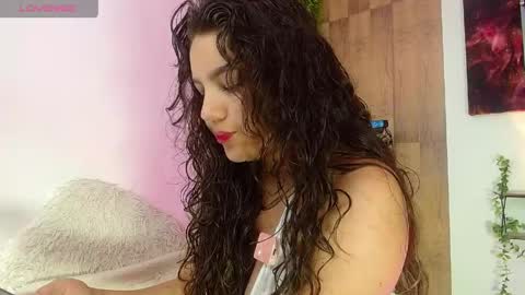 greeicy online show from April 26, 2026, 4:21 am
