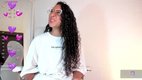 Snapshot of soyjuliana19 chatting on October 1, 2025, 11:11 pm Juliana online show from October 1, 2025, 11:11 pm