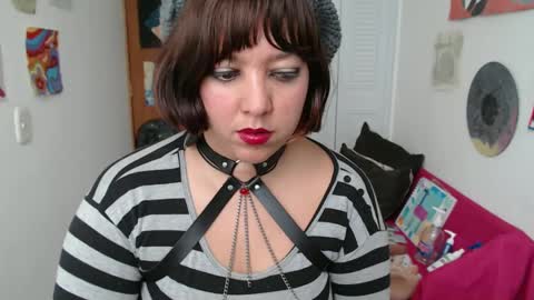 Nana Bela  online show from October 14, 2025, 3:02 pm