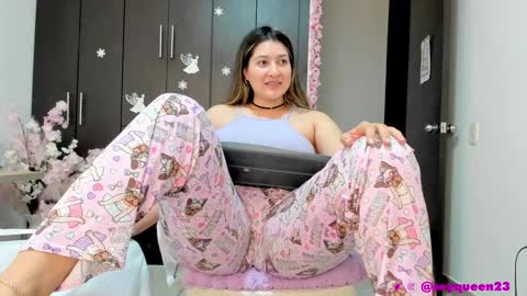 SoyQueen online show from January 25, 2025, 8:00 am