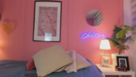 Aleja online show from June 11, 2026, 5:38 am