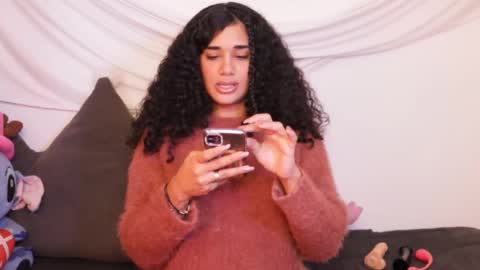 You want to talk to me more personal follow me in My Channel VIP  50 the discount       online show from February 26, 2025, 12:36 pm