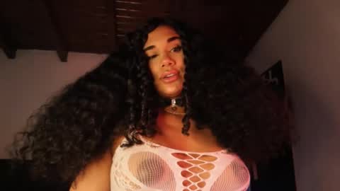 Snapshot of soytropicalfruit chatting on February 11, 2026, 10:37 pm You want to talk to me more personal follow me in My Channel VIP 50 the discount online show from February 11, 2026, 10:37 pm
