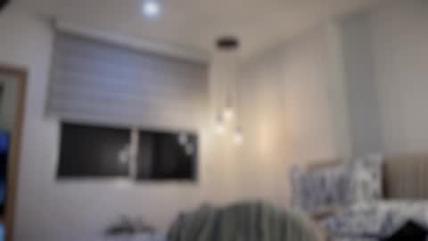 brisa  s online show from March 5, 2025, 2:14 am