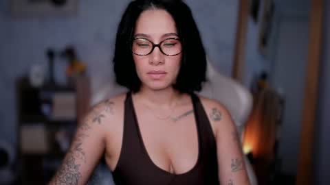 brisa  s online show from June 19, 2026, 7:39 pm