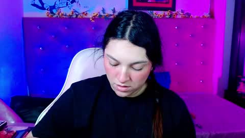 Y U K Y online show from December 21, 2024, 2:19 am