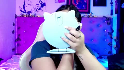 Y U K Y online show from February 2, 2025, 2:06 am