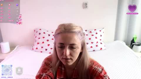 space danger online show from October 1, 2025, 8:42 am