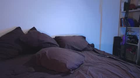 Roxy online show from February 10, 2025, 6:45 pm