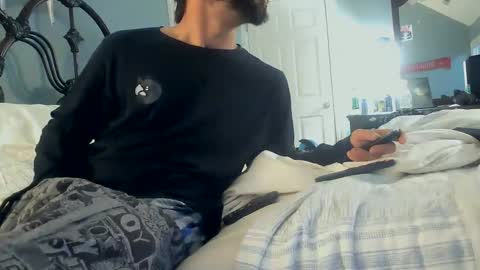 TrndSettrz online show from March 4, 2025, 12:39 am