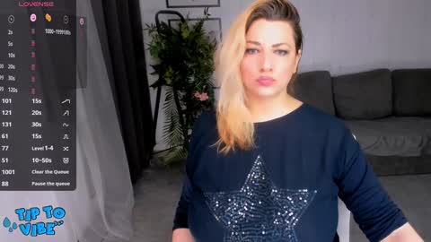 Snapshot of spacyyxjill chatting on January 21, 2025, 5:41 pm Jill online show from January 21, 2025, 5:41 pm