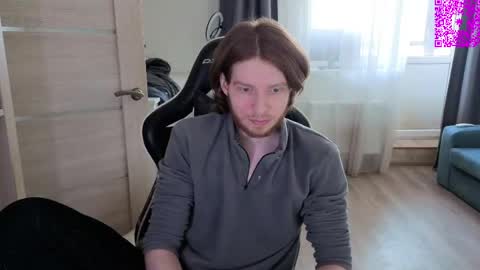 Snapshot of spaisenok chatting on March 8, 2026, 10:52 am Mike online show from March 8, 2026, 10:52 am